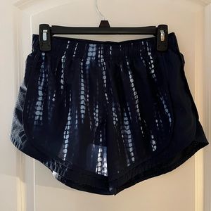 Athletic Works Blue and White Athletic Shorts S (4-6)